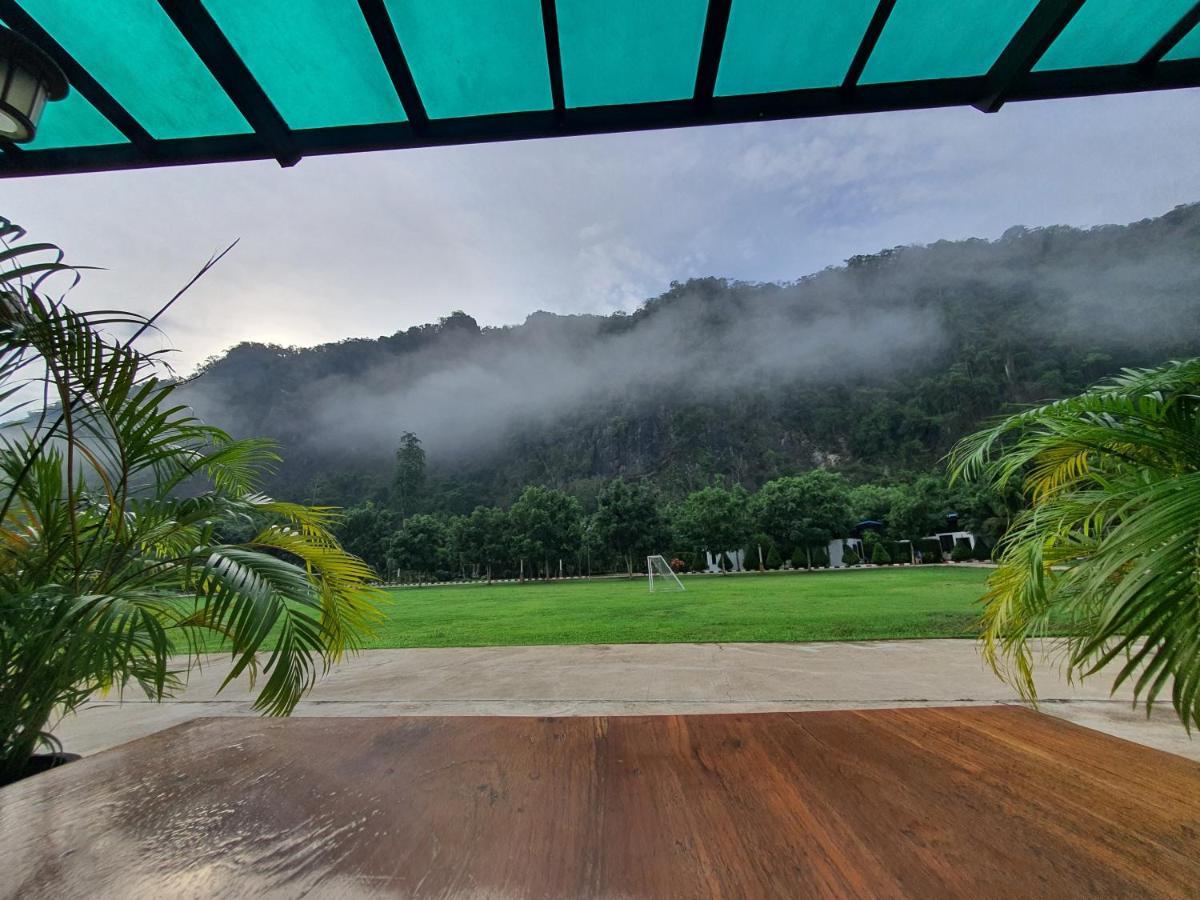 Phuphayot Resort Trang Kültér fotó